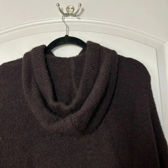 Madewell Wilmington Alpaca Wool Blend Hoodie Sweater in Heather Raisin - Picture 12 of 13
